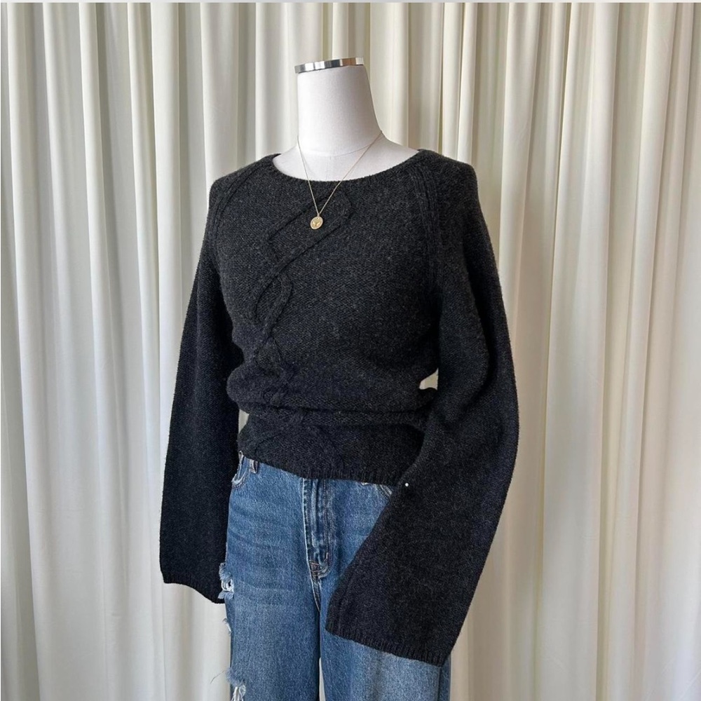 90s Vintage Sisley Whimsigoth Charcoal Bell Sleeve Sweater 100% Wool Wavy Knit.